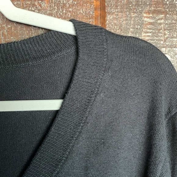 J Crew black cotton v neck sweater size XL - Picture 8 of 8